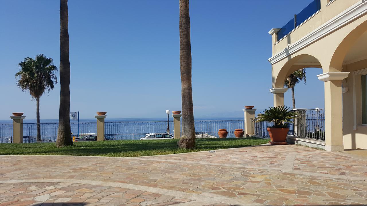 Gardenia Hotel Lazzaro Eksteriør billede